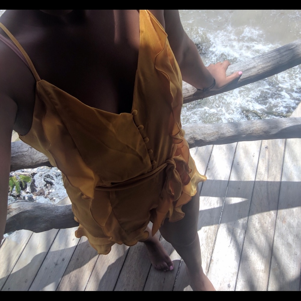 Romper - Picture 2 of 3